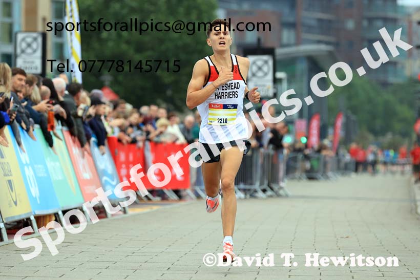 The AJ Bell Great North 5k., Newcastle/Gateshead Quayside.  Photo: David T. Hewitson/Sports for All Pics